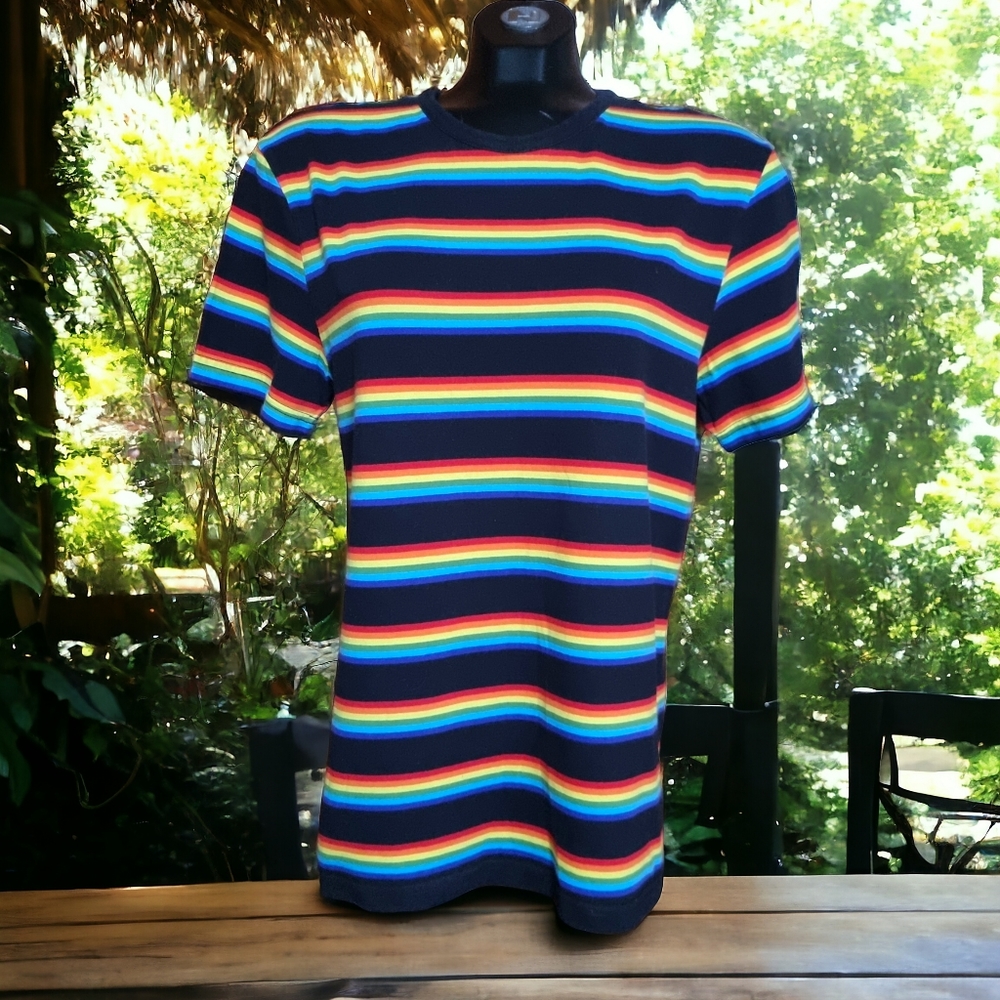 Divided by H&M Rainbow 🌈 T-Shirt
